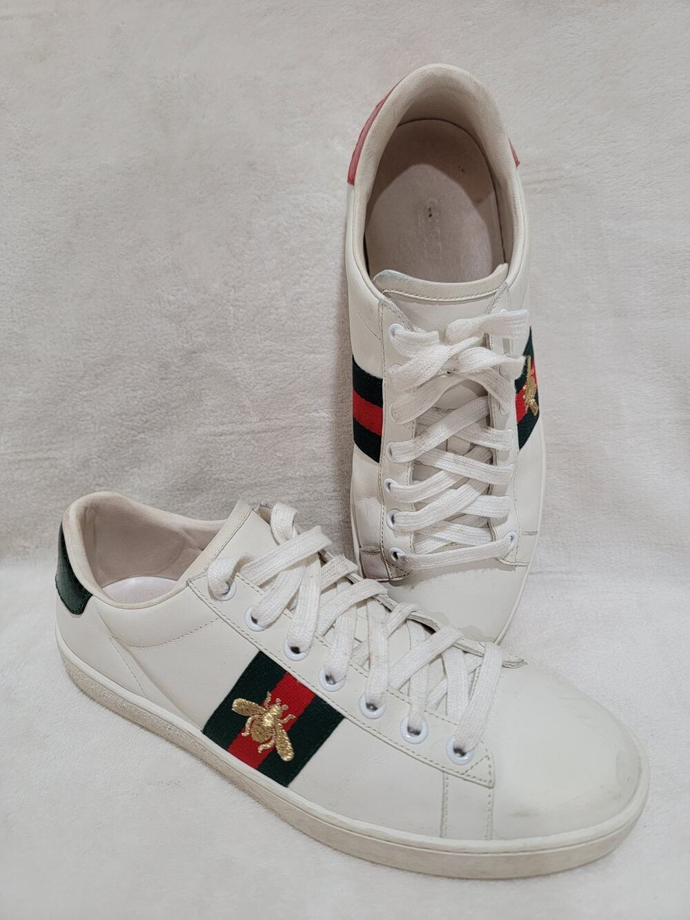 Gucci Ace White Leather Green Red Stripe Bee Sneakers sz 7-7.5 (41)
